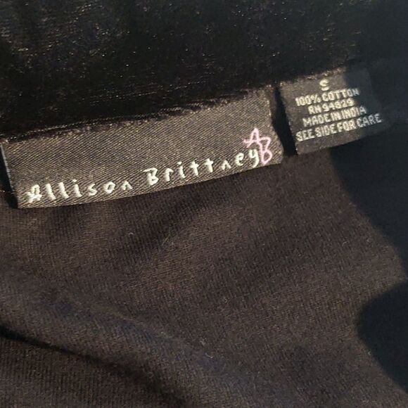 Black Collared V-Neck Pullover with Beaded Trim - Small - Picture 8 of 9